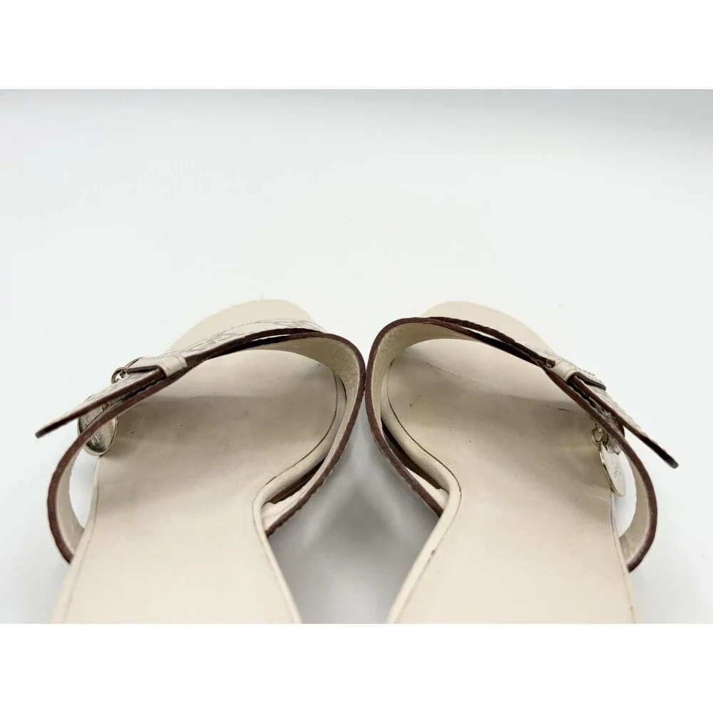 Gucci White Leather Kitten Heels Embossed GG Logo Accent & Charm Y2K Size EU 37